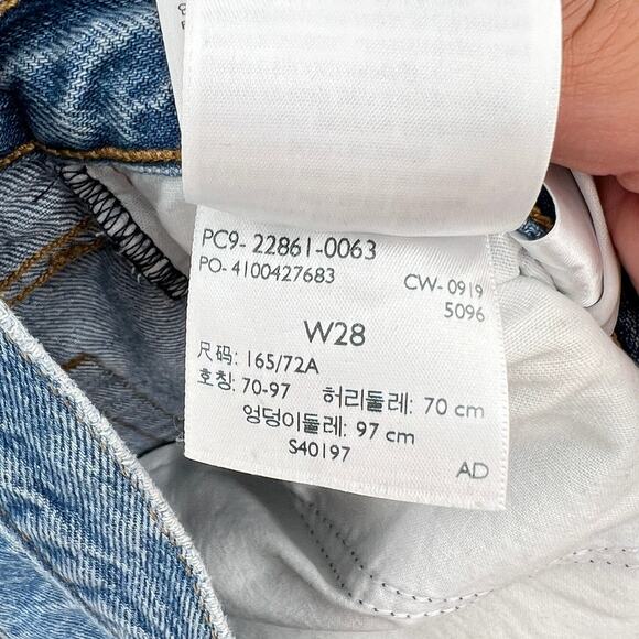 Levi's Premium Denim Wedgie Jeans Women's 28 Blue Straight Leg Button Fly Cotton - Picture 7 of 8